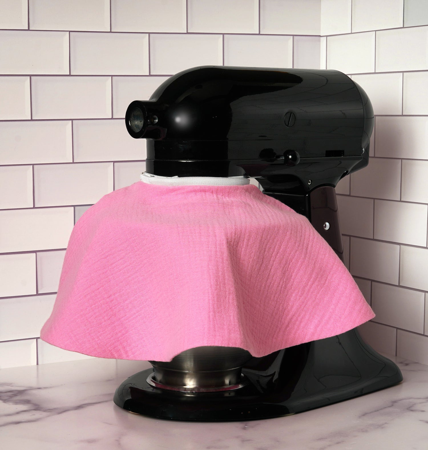 Fabric splash guard for KitchenAid stand mixer in strawberry shortcake